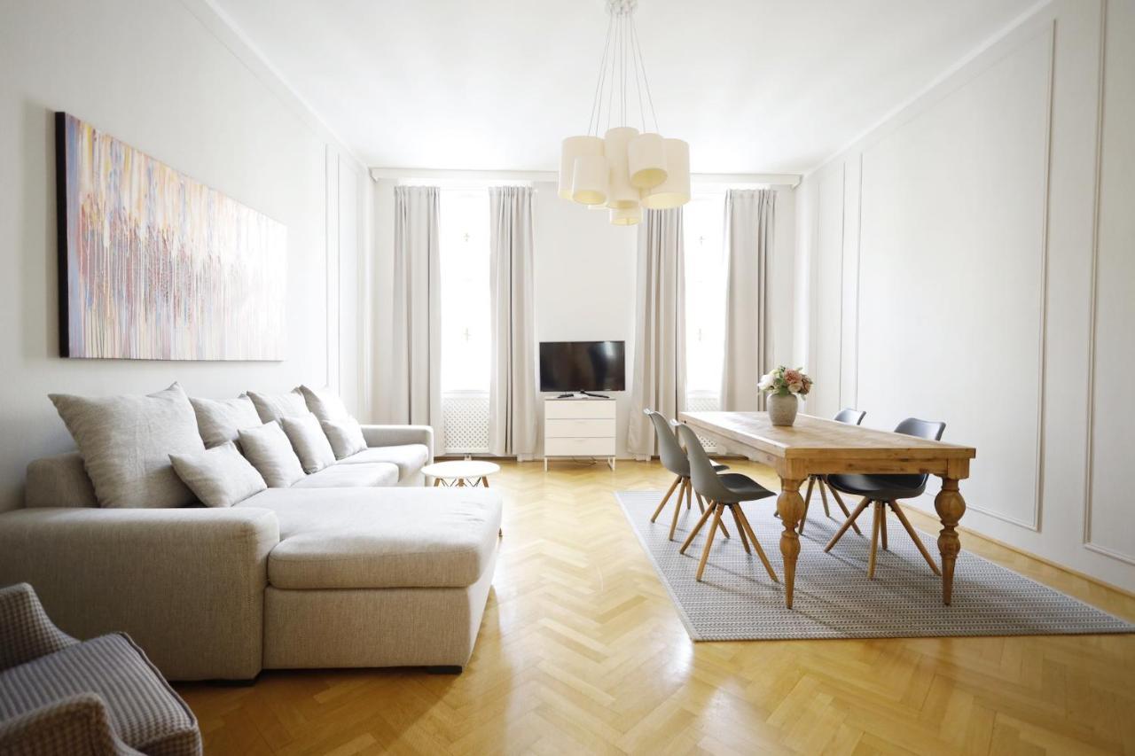 Heymi Apartments Karlsplatz Wien Exteriör bild